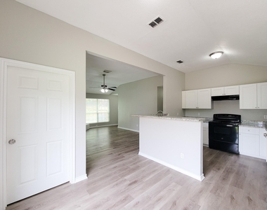 15814 Murrelet Court - Photo Thumbnail 4