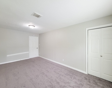 15814 Murrelet Court - Photo Thumbnail 26
