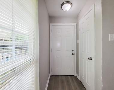 15814 Murrelet Court - Photo Thumbnail 28