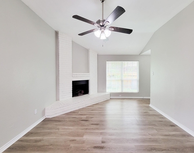 15814 Murrelet Court - Photo Thumbnail 8