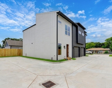 9007 Noel Street - Photo Thumbnail 36