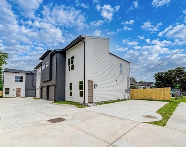 9007 Noel Street - Photo Thumbnail 37