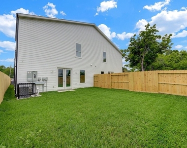9007 Noel Street - Photo Thumbnail 28