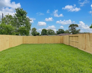 9007 Noel Street - Photo Thumbnail 29
