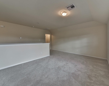 2310 Garden Square Path - Photo Thumbnail 8