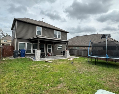 2310 Garden Square Path - Photo Thumbnail 21
