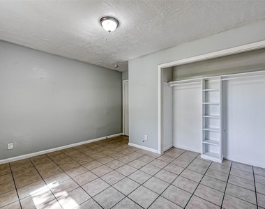 10613 Buffum Street - Photo Thumbnail 7