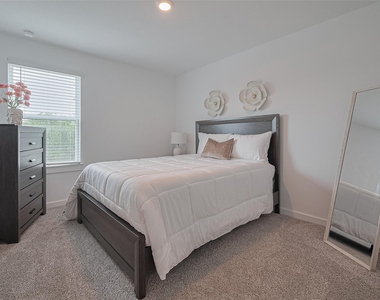 10405 Hadley Park Trail - Photo Thumbnail 17