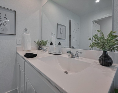 10405 Hadley Park Trail - Photo Thumbnail 21