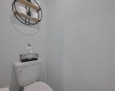 10405 Hadley Park Trail - Photo Thumbnail 22