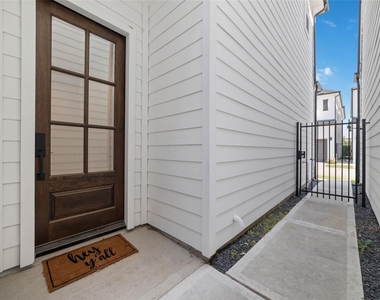3444 Bolin Road - Photo Thumbnail 3