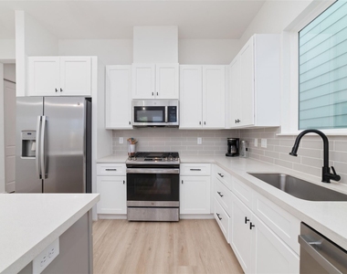 3444 Bolin Road - Photo Thumbnail 7