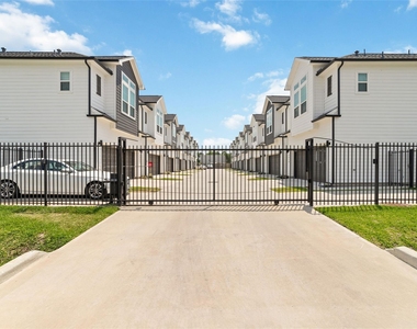 3444 Bolin Road - Photo Thumbnail 1