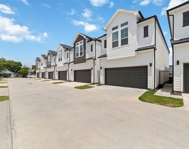 3444 Bolin Road - Photo Thumbnail 2