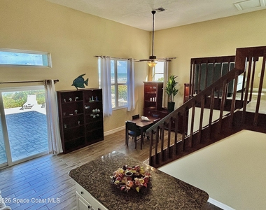 799 Shell Street - Photo Thumbnail 15