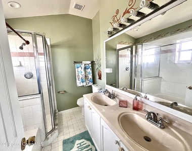799 Shell Street - Photo Thumbnail 25