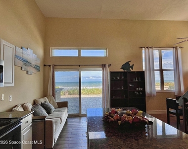 799 Shell Street - Photo Thumbnail 14