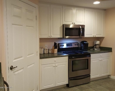8891 Lake Drive - Photo Thumbnail 2