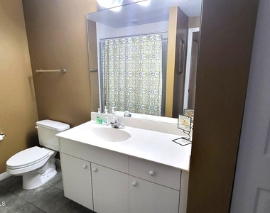 8891 Lake Drive - Photo Thumbnail 21