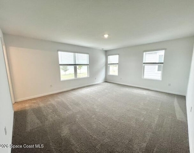 1389 Bluewater Lane - Photo Thumbnail 28