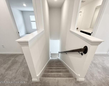 1389 Bluewater Lane - Photo Thumbnail 17