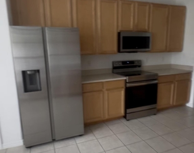 4701 Portage Trail - Photo Thumbnail 6