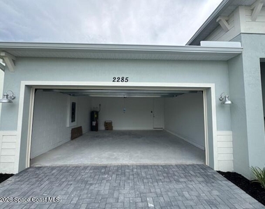 2285 Majorelle Drive Nw - Photo Thumbnail 16