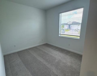 2285 Majorelle Drive Nw - Photo Thumbnail 13
