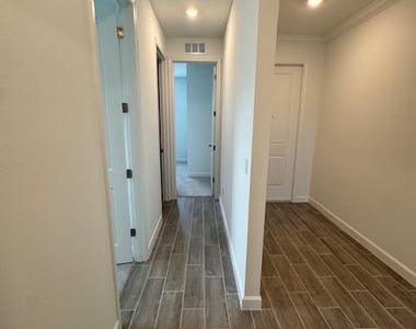 2285 Majorelle Drive Nw - Photo Thumbnail 9