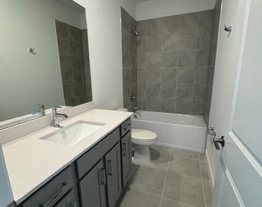 2244 Majorelle Drive Nw - Photo Thumbnail 13