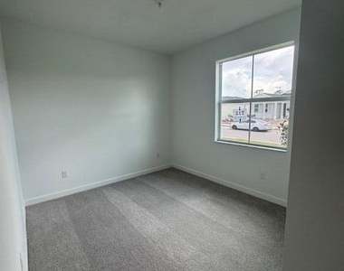 2195 Majorelle Drive Nw - Photo Thumbnail 15