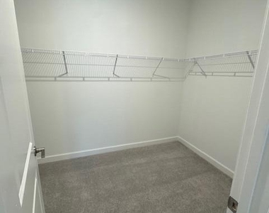 2195 Majorelle Drive Nw - Photo Thumbnail 9
