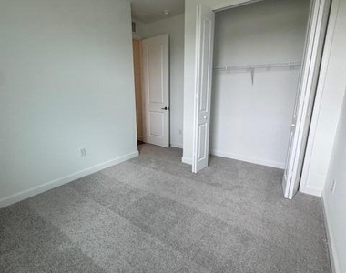 2195 Majorelle Drive Nw - Photo Thumbnail 16