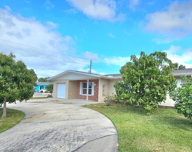1380 Floral Lane - Photo Thumbnail 1