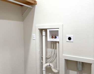 2781 Edington Drive - Photo Thumbnail 17
