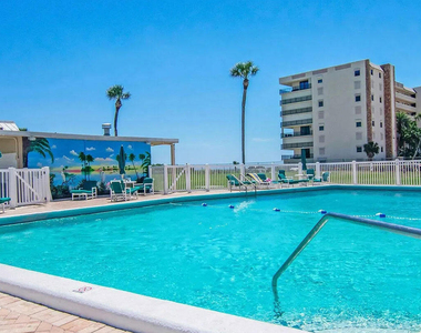 2020 N Atlantic Avenue - Photo Thumbnail 2