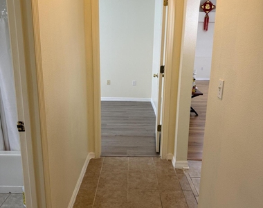 1178 White Oak Circle - Photo Thumbnail 15
