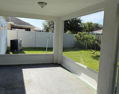 1178 White Oak Circle - Photo Thumbnail 16