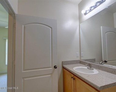 6440 Borasco Drive - Photo Thumbnail 6