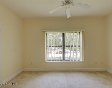 6440 Borasco Drive - Photo Thumbnail 7