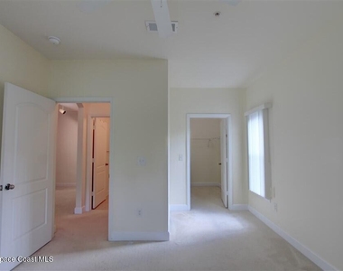 6440 Borasco Drive - Photo Thumbnail 22