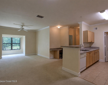 6440 Borasco Drive - Photo Thumbnail 3
