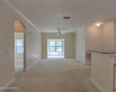 6440 Borasco Drive - Photo Thumbnail 10