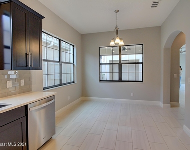 6903 Vista Hermosa Drive - Photo Thumbnail 10