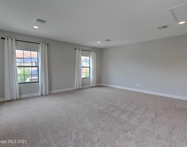 6903 Vista Hermosa Drive - Photo Thumbnail 14
