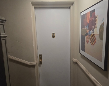 East 63 Street - Photo Thumbnail 14