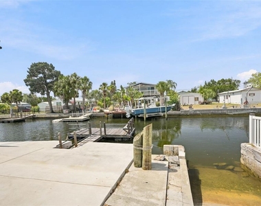 7037 Mccray Drive - Photo Thumbnail 17