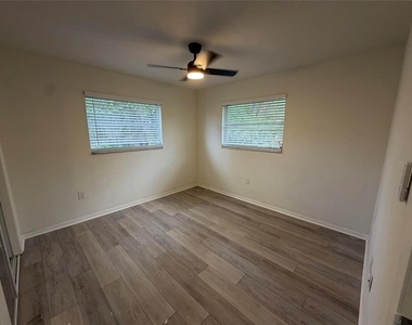 460 Beltrees Street - Photo Thumbnail 7