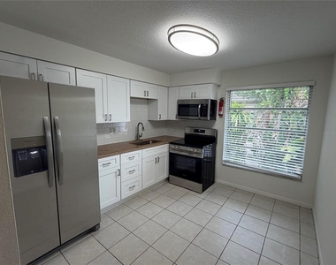 460 Beltrees Street - Photo Thumbnail 2