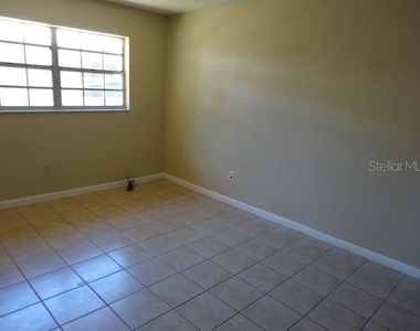 2400 Nw 21st Street - Photo Thumbnail 7